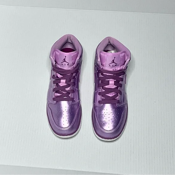 Nike Air Jordan High Top Sneakers - Picture 7 of 15